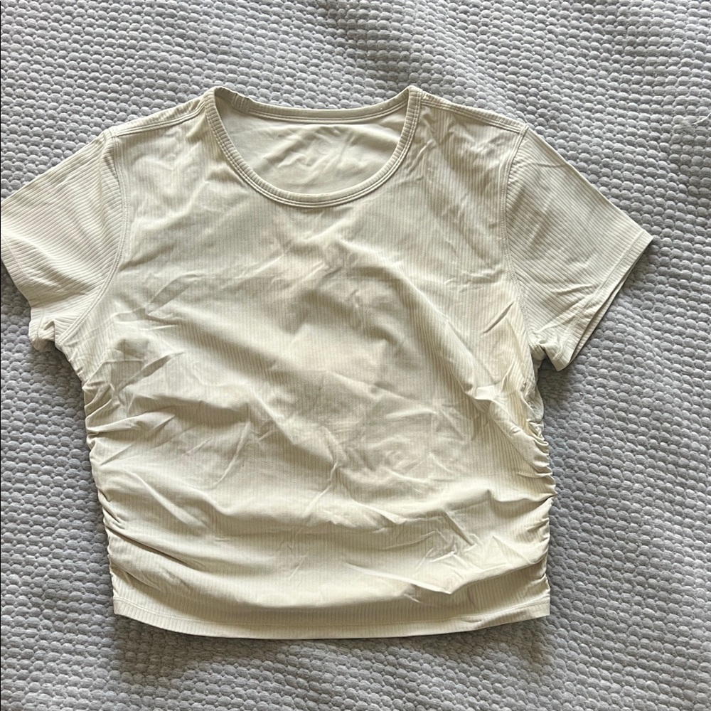 NWOT LULULEMON TSHIRT Cream Ribbed Women's Top